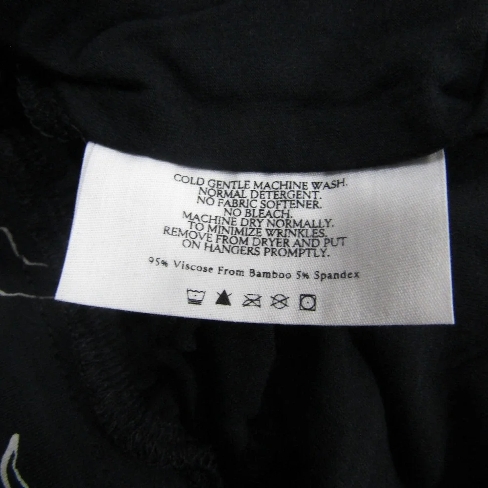 Cozy Earth Shorts Womens XS Black Skimmer Viscose Spandex Floral Pockets - Picture 4 of 8